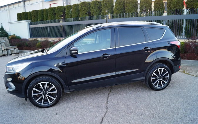 Ford Kuga cena 61377 przebieg: 180000, rok produkcji 2018 z Łaskarzew małe 79